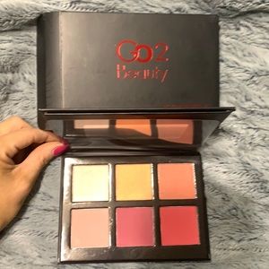 Go2 Beauty Blush & Highlight pallet